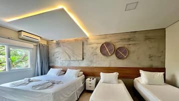 Room | Iron/ironing board, free WiFi