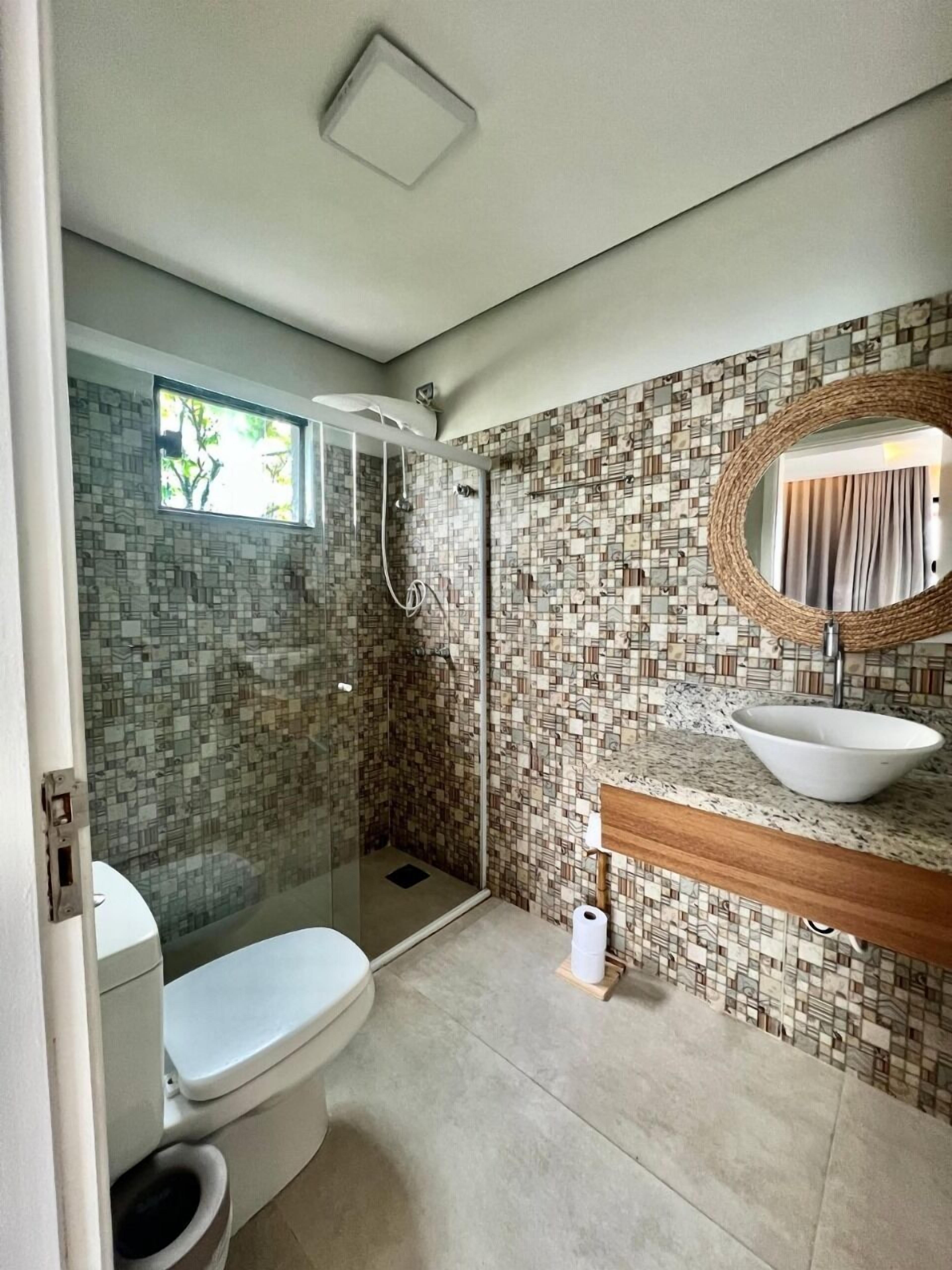 Premium Room | Iron/ironing board, free WiFi