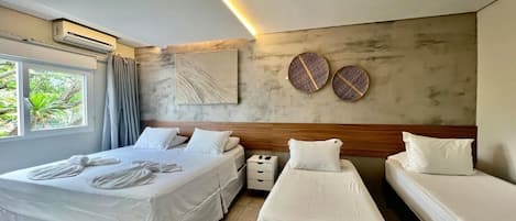 Een strijkplank/strijkijzer, gratis wifi