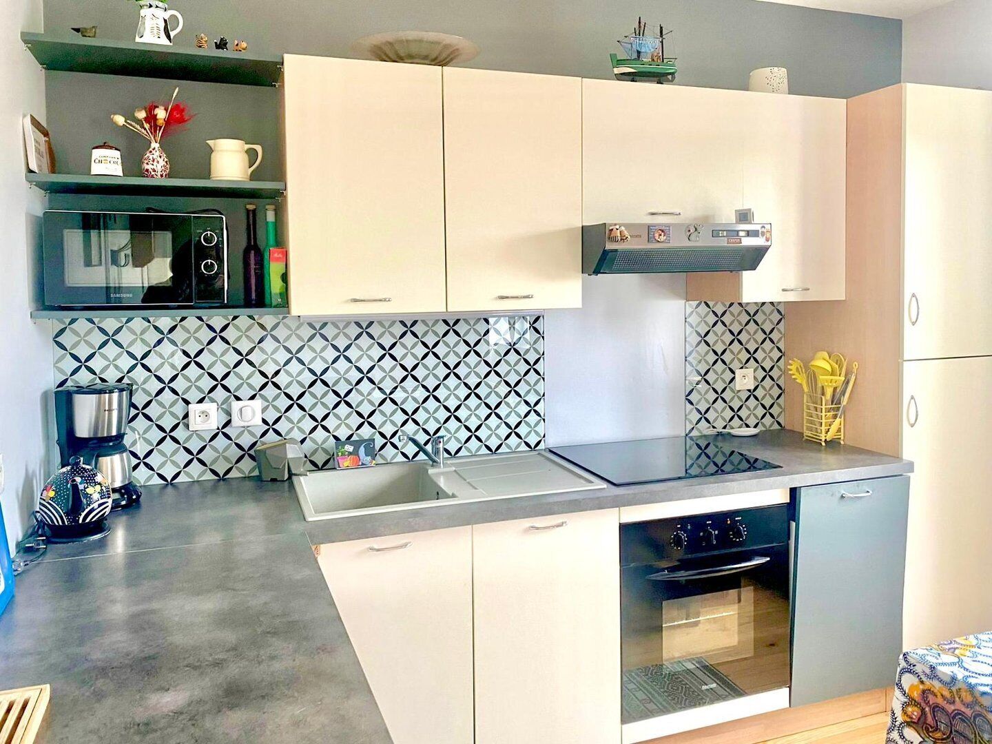 Fridge, microwave, oven, dishwasher