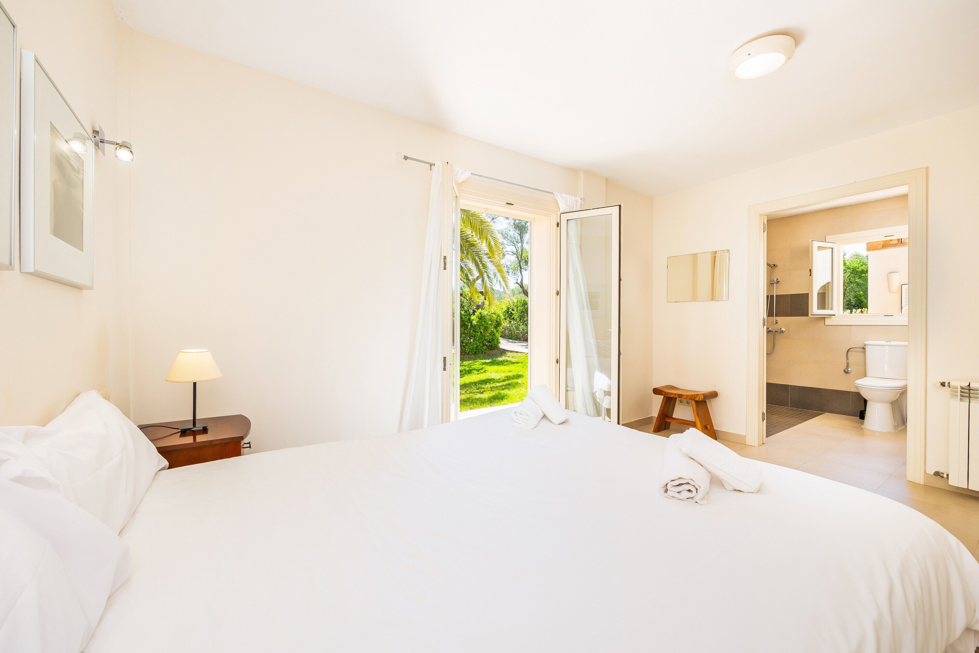 6 Schlafzimmer, Bügeleisen/Bügelbrett, WLAN, Bettwäsche