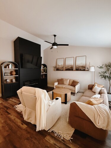 Relax in Modern Comfort Beside the River & Trails