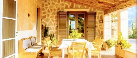 Restauration extérieure