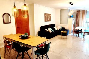 Living area - Apartment 'Comfortable  in The Center' with Balcony, Wi-Fi and Air Conditioning (Málaga)