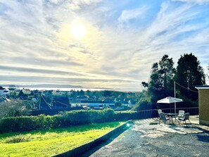 Cottage | Khu ẩm thực ngoài trời