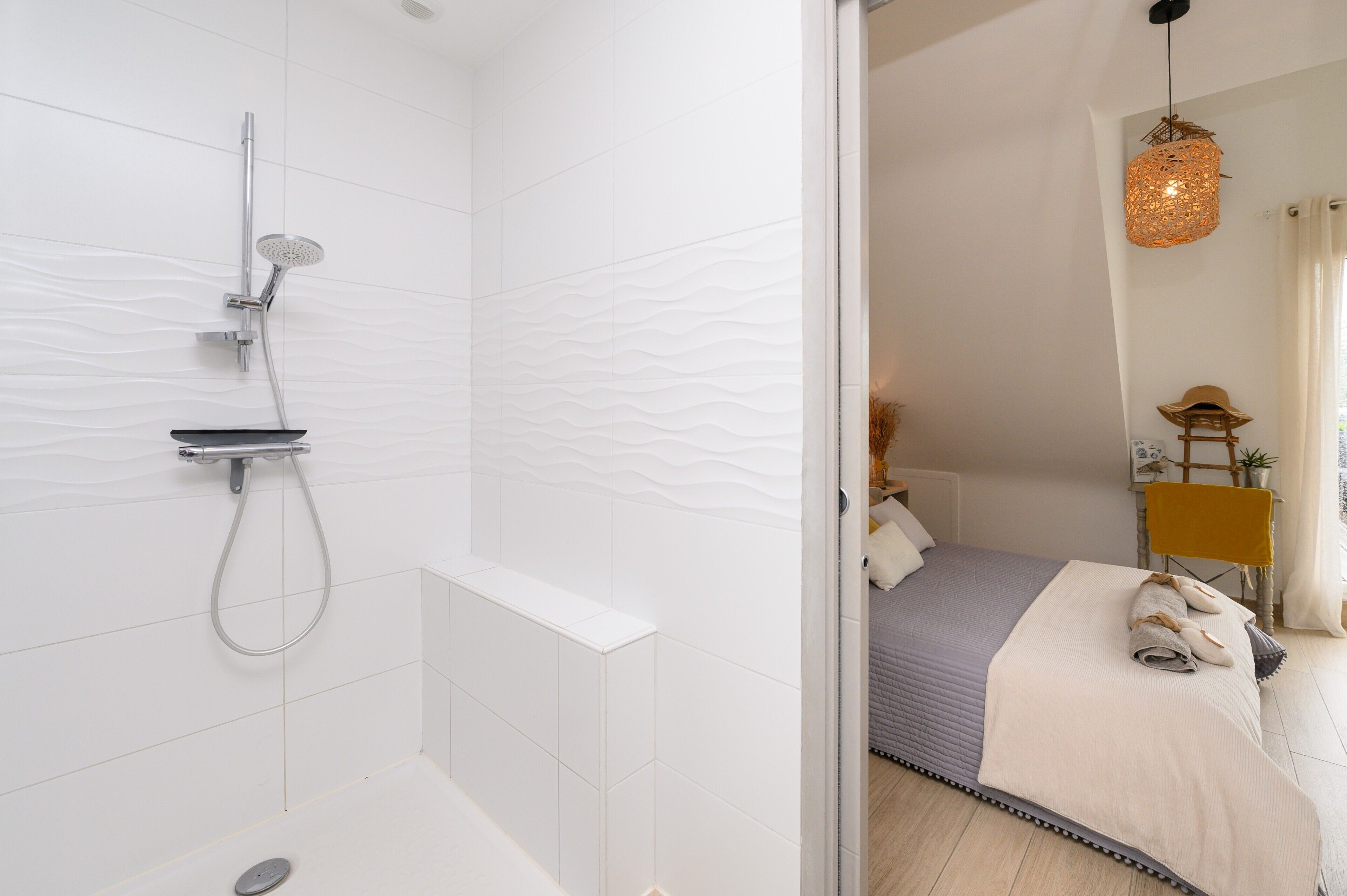 Een douche, een haardroger