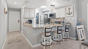 Coffee/tea maker, fridge, microwave, oven - Waves & Rays - Stay, Play, and Soak Up the Day! (Horry County)