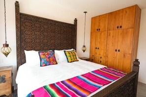 1 bedroom, iron/ironing board, travel cot, WiFi - Boutique Casitas~Heart of Cabo~El Cardon (Cabo San Lucas)