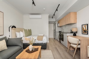 1 Schlafzimmer, Zimmersafe, Bügeleisen/Bügelbrett, Internetzugang