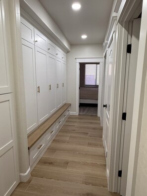 Interior - Spacious 4-bedroom house in charming Gilbert (Gilbert)