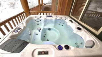 Baignoire à remous extérieure