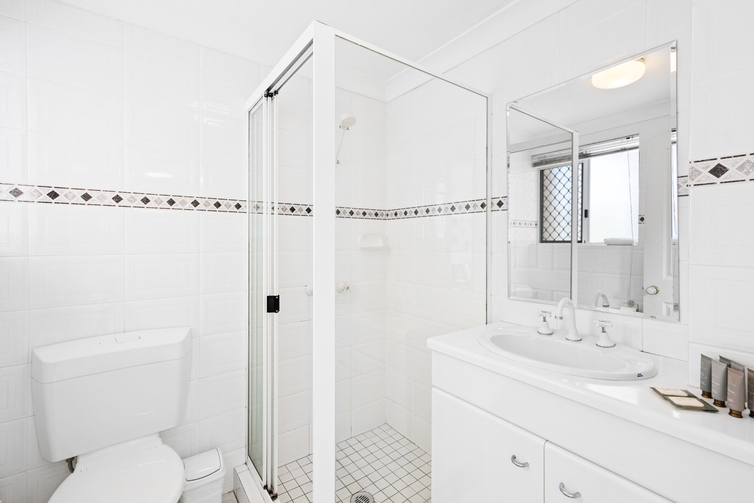 Apartment | Bathroom | Towels
