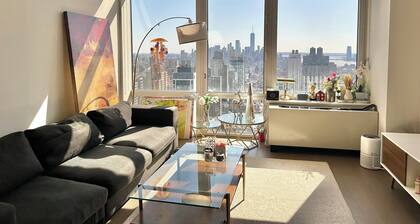 2-bedroom amazing view apartment with balcony in brilliant New York