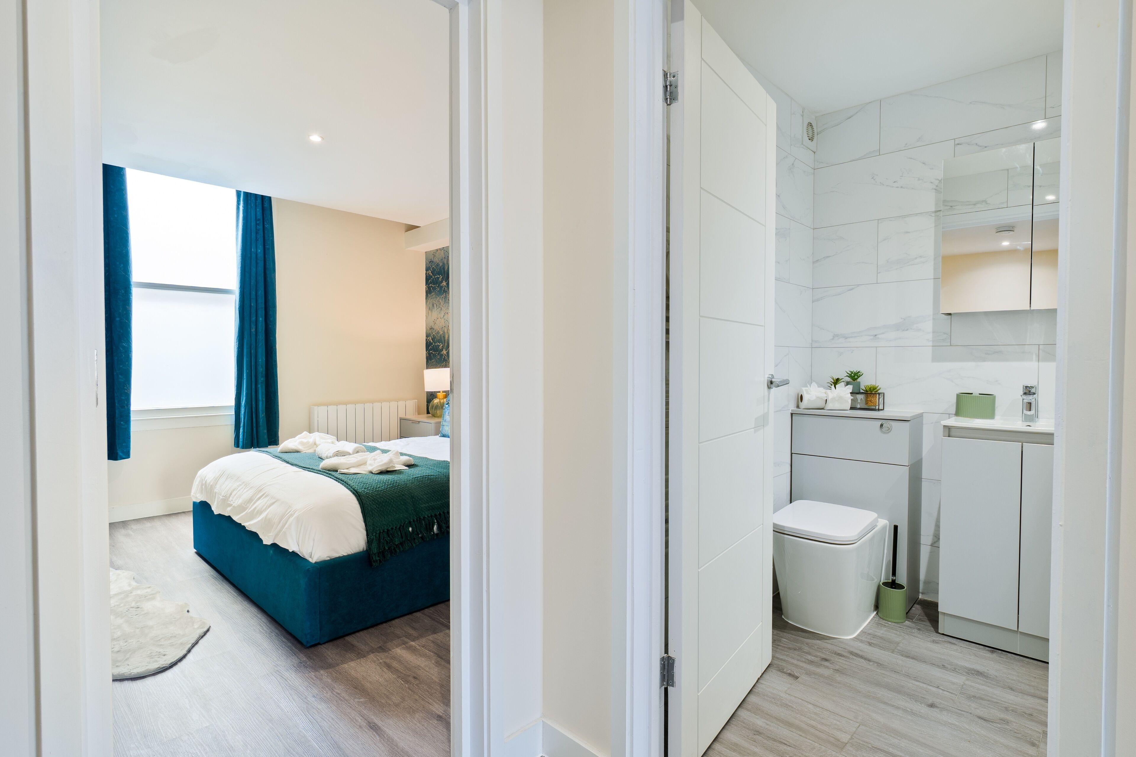 1 室のベッドルーム、アイロン / アイロン台、WiFi (無料)、ベッドシーツ