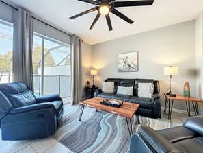 Living area - 3BR Disney Townhome with Private Pool – Walk to Windsor Hills Water Park (Kissimmee)