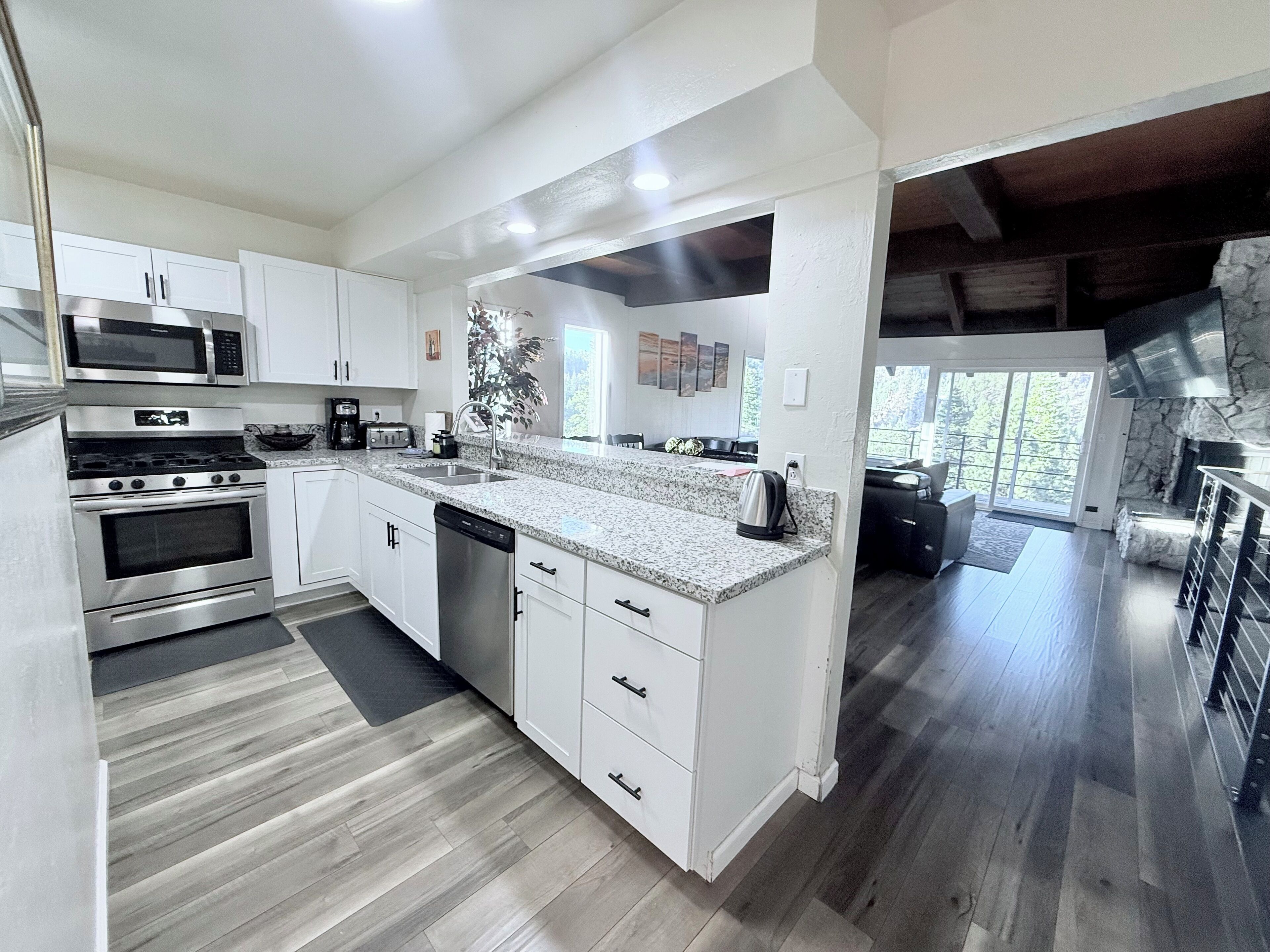 Microwave, oven, stovetop, dishwasher