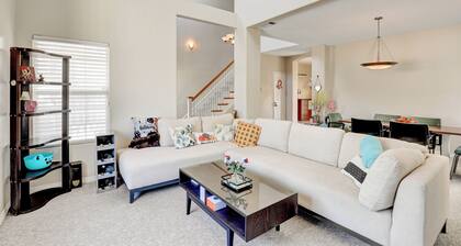 Coastal 3-bedroom 2.5-bathroom house in Huntington Beach, California