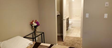 2 habitaciones, wifi gratis y ropa de cama