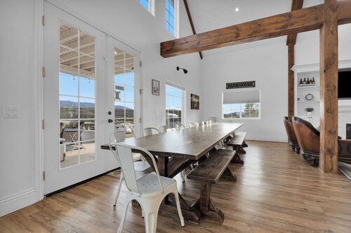 The Star Of Wine Country #1