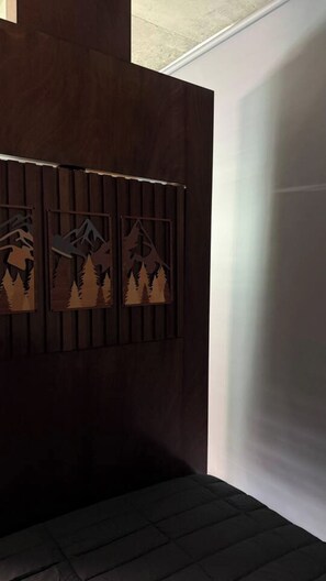 1 sovrum, strykjärn/strykbräda, wi-fi och sängkläder