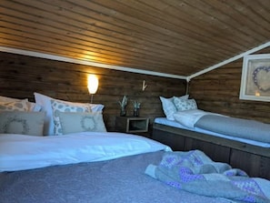 Bügeleisen/Bügelbrett, Internetzugang, Bettwäsche