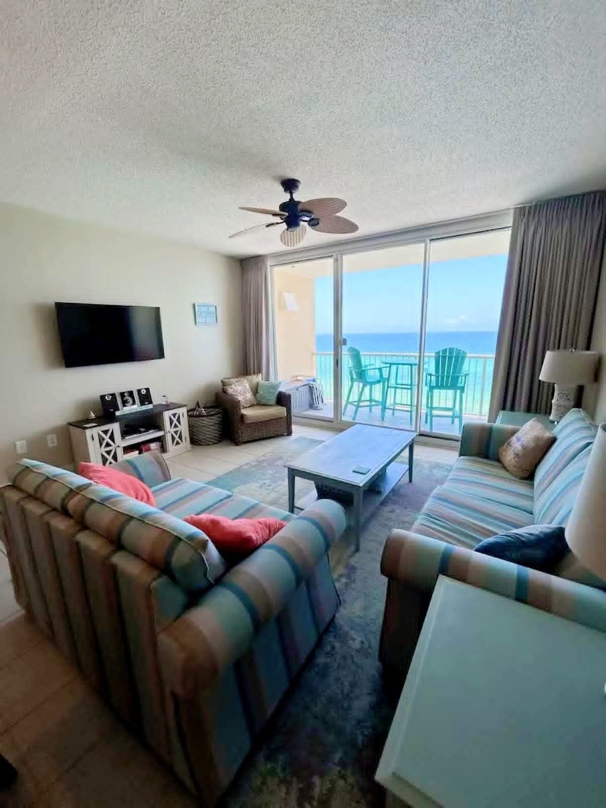 Private space, AC, living area, TV, Gulf view, sunset view, balcony