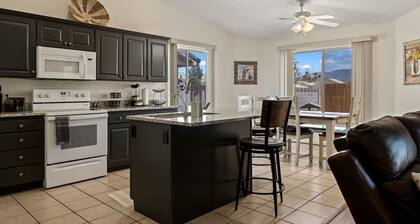 Palm Vista Escape by J and Amy BL 991846