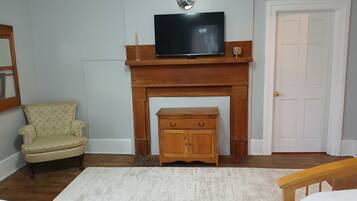 Silitysrauta/-lauta, internet, vuodevaatteet