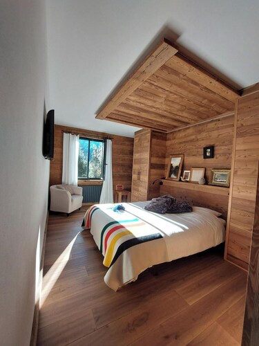 Cosy chalet in the Chamonix valley with exceptional view of the Mont Blanc range