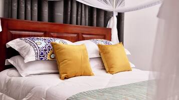 Family House, Courtyard View | Free WiFi