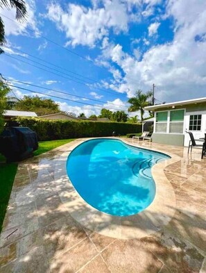Pool - Amazon Heated Pool Perfect House (Tamiami)