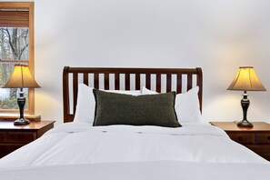 3 slaapkamers, een bureau, een strijkplank/strijkijzer, gratis wifi