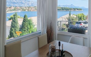 Dining - Amazing home in Selca with private swimming pool, can be inside or outside (Selca)