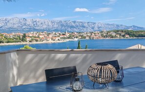 Outdoor dining - Amazing home in Selca with private swimming pool, can be inside or outside (Selca)