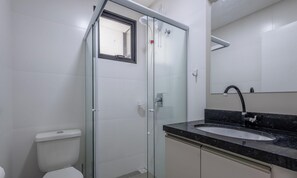 Basic Apartment | Bathroom | Shower