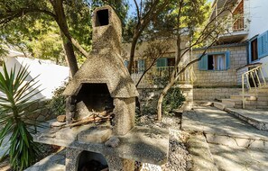 Terrace/patio - 2 bedroom stunning apartment in Ivan Dolac (Ivan Dolac)