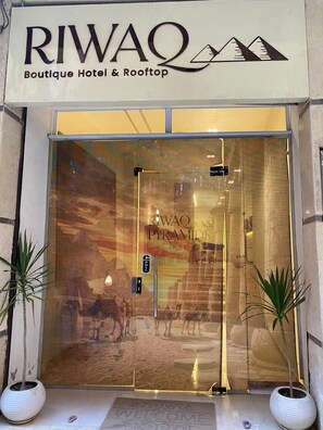 Fachada de la propiedad