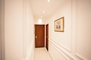 Interior detail - RIWAQ Pyramids Boutique  (Giza)