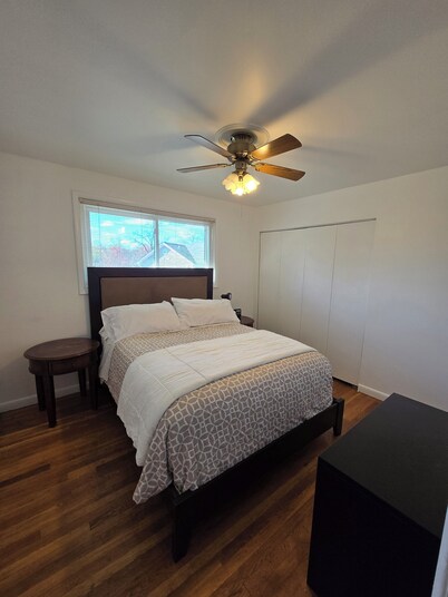 Spacious 5-bedroom house in welcoming Silver Spring