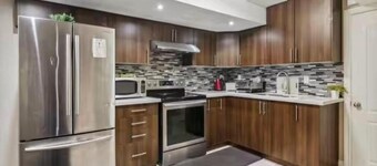 Comfortable & Cozy 2BR Hideaway Basement Apartment