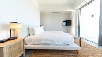 Fer et planche à repasser, Wi-Fi gratuit, draps fournis