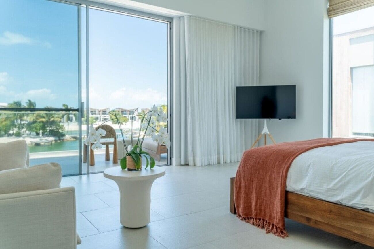 Ferros/tábuas de passar roupa, Wi-Fi de cortesia, roupa de cama