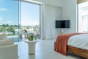 Fer et planche à repasser, Wi-Fi gratuit, draps fournis