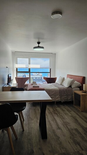 1 bedroom, WiFi, bed sheets - Comfortable and central studio with view to Nahuel Huapi lake (San Carlos de Bariloche)