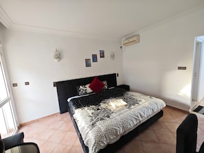 Free WiFi - Merry studio hotel (Agadir)