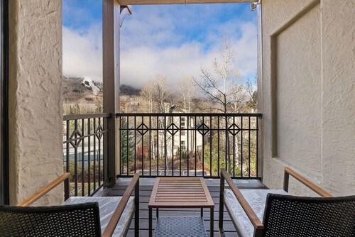 Ski Chalet Beaver Creek - Ski In/Ski Out, Hot Tub, Tennis