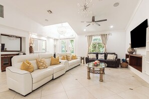 تلفزيون ذكي، ستيريو