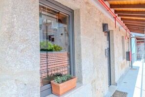 تفاصيل الفندق من الخارج