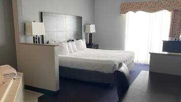 Iron/ironing board, free WiFi, bed sheets, wheelchair access