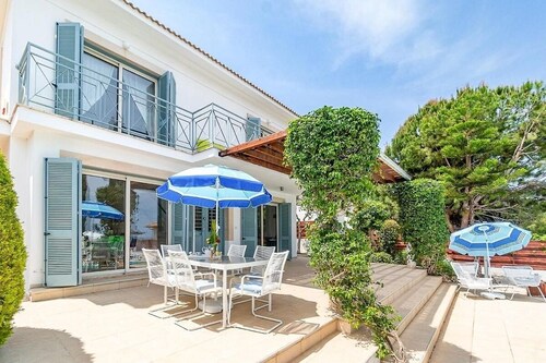 Peaceful Oasis Near the Sea with Private Pool - Just Minutes to Beautiful Anassa & Giannakis Beaches